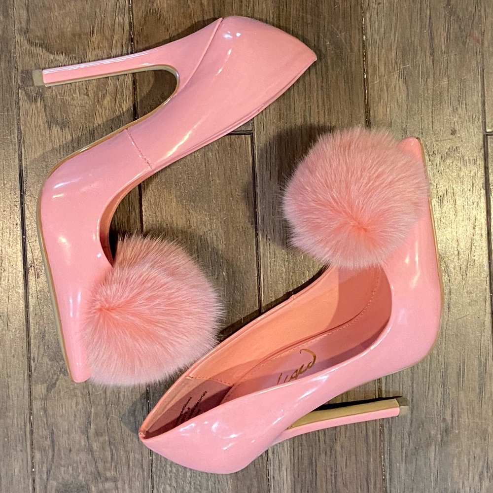 Pom Pom pumps